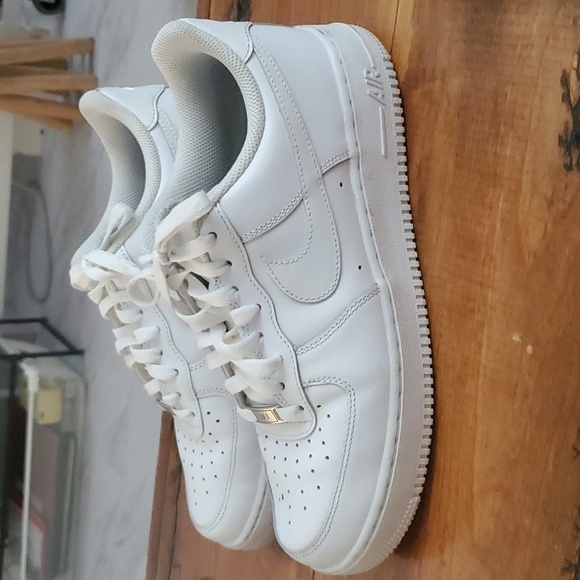 All White Nike Air Force 1’s Mens Sneakers, Men's Shoes - Size 9.5 - Picture 5 of 12